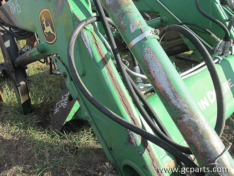 740 LOADER 7FT W/ GRAPPLE